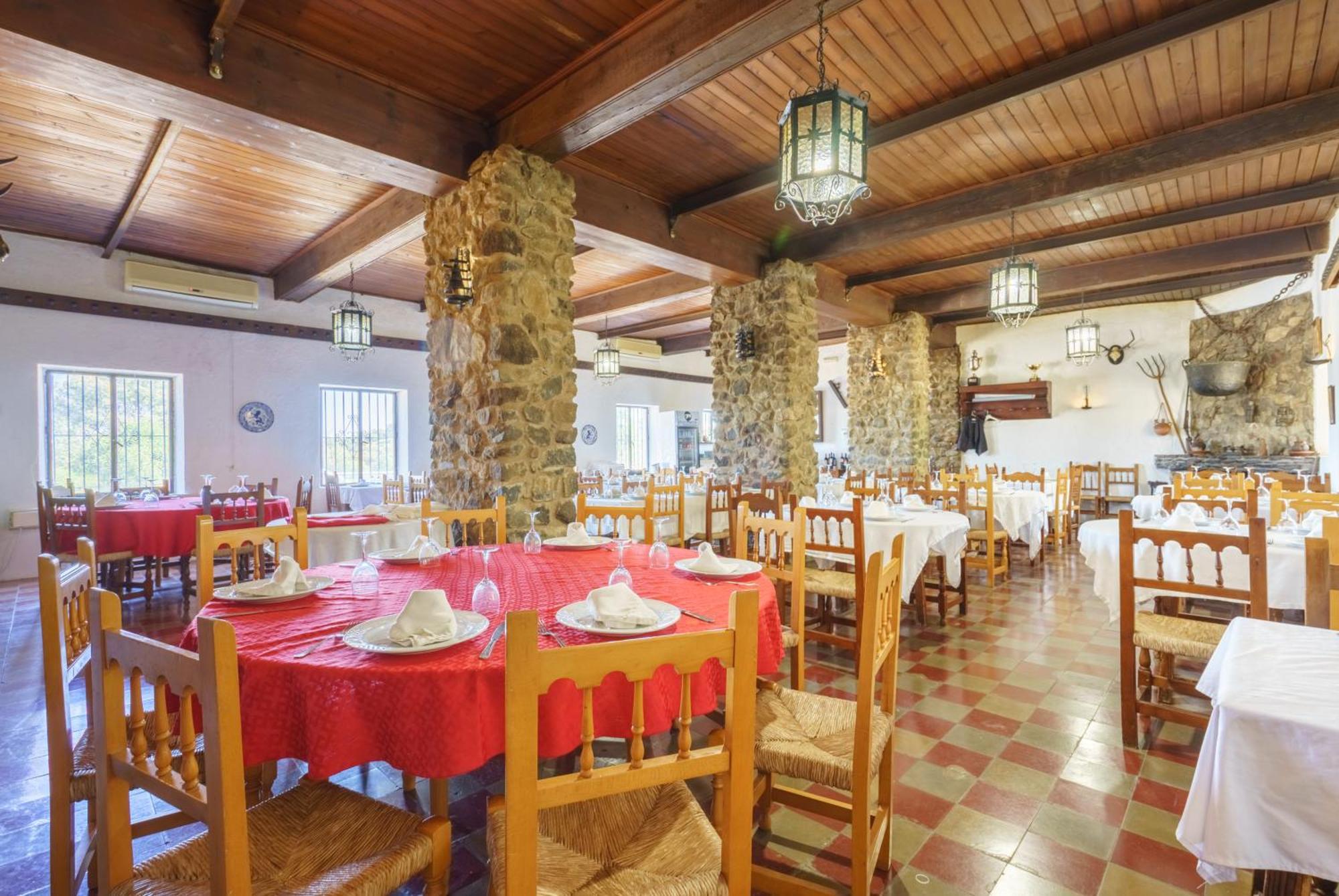 Venta Del Alto Hotel Las Cumbres By Vivere Stays El Garrobo Екстер'єр фото